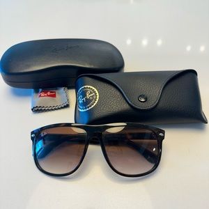 Ray-Ban Sunglasses